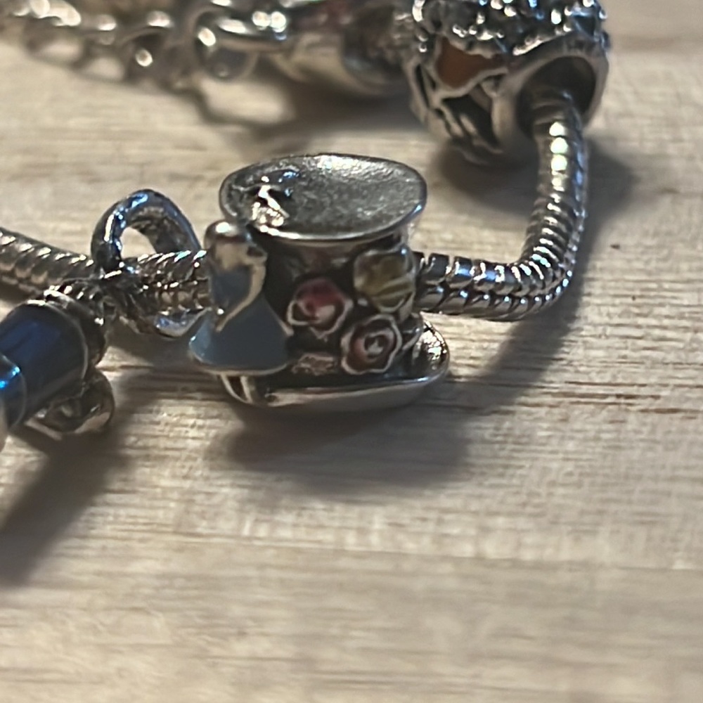 Alice in Wonderland Charm Bracelet - Picture 7 of 7
